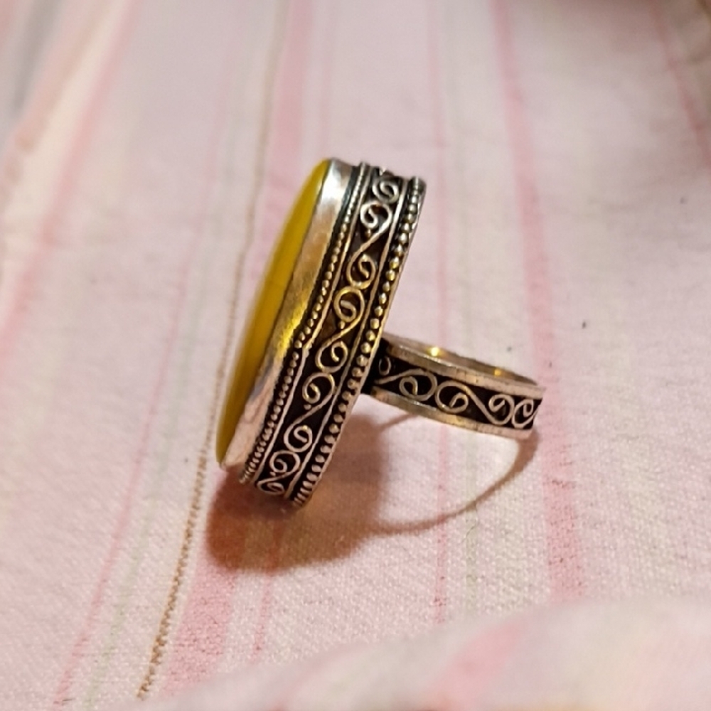 Yellow Turquoise Oval Stone Statement Ring - Wome… - image 2